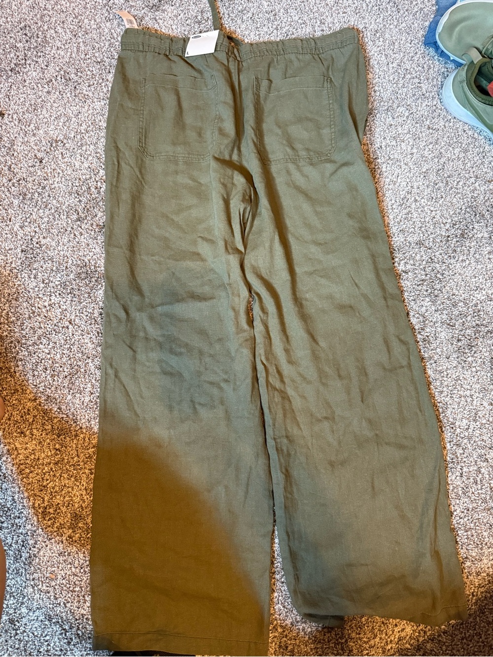 Old Navy Olive Green Wide-Leg Drawstring Pants - Picture 3 of 3